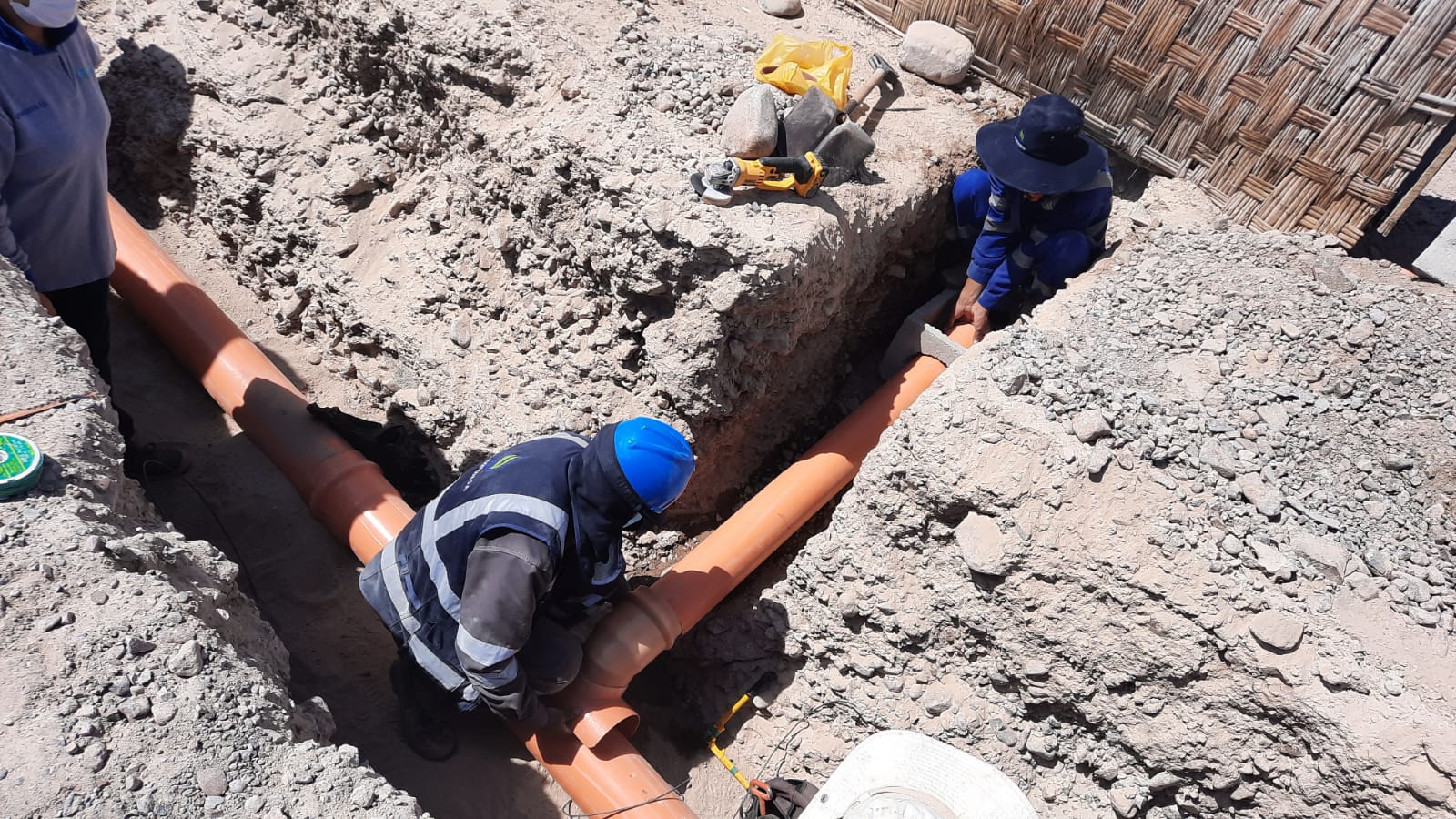 26 familias de Cruz del Siglo II contarán con servicios básicos de agua potable y alcantarillado